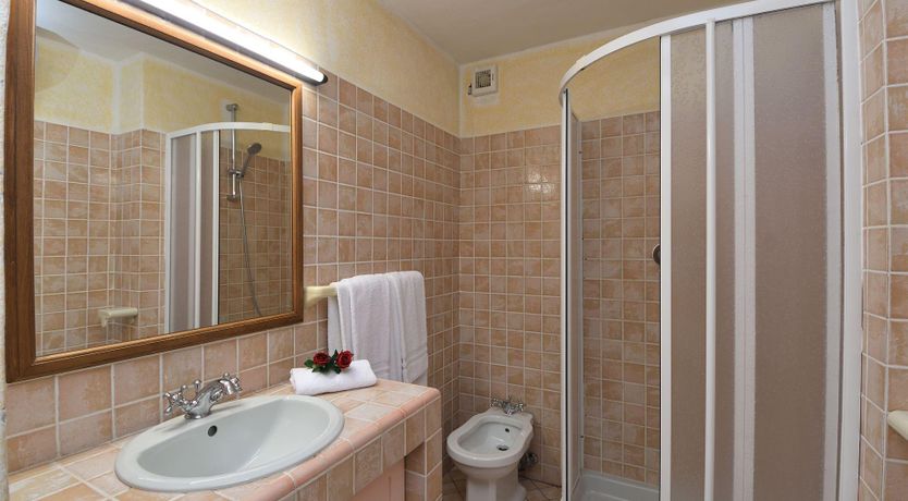 Photo of Chianti Lake