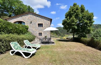 Chianti Lake Holiday Home