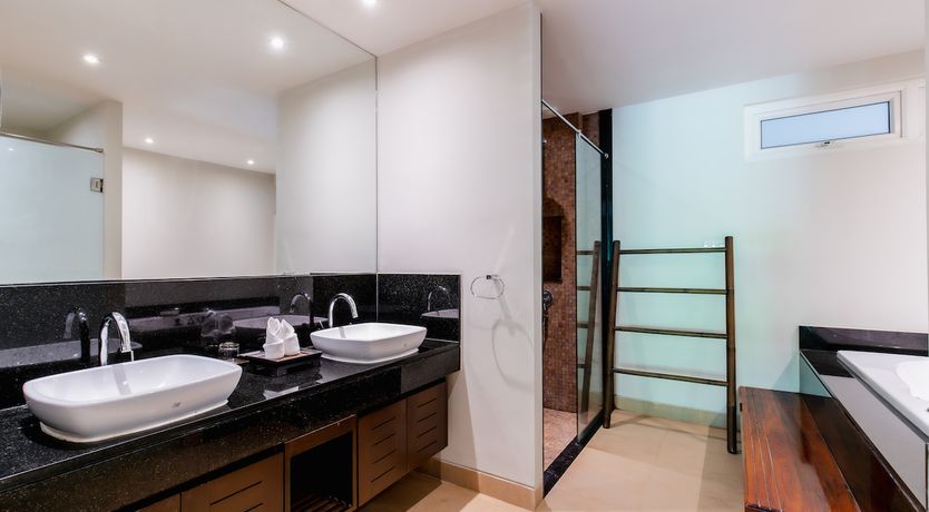 Photo of Poppy's Enclave