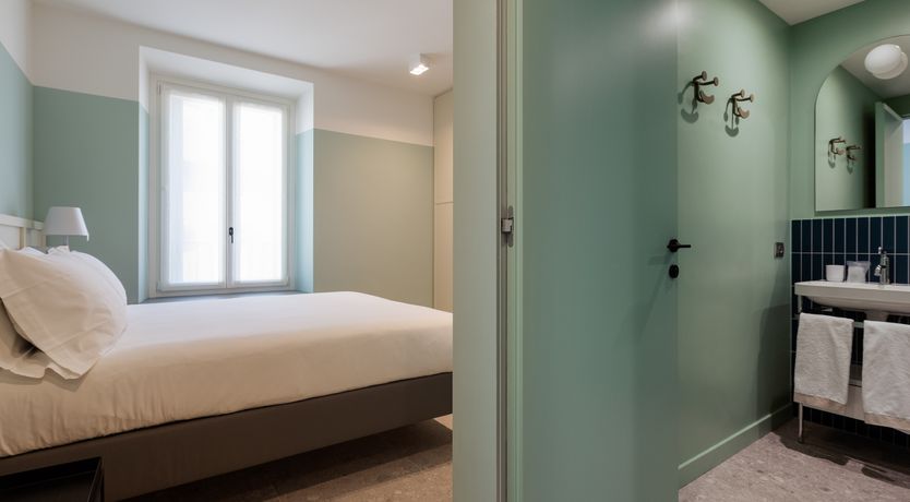 Photo of Garibaldi Gem