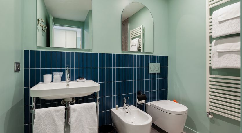 Photo of Garibaldi Gem