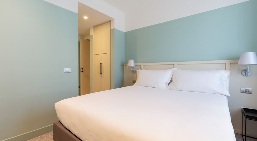 Photo of Garibaldi Gem