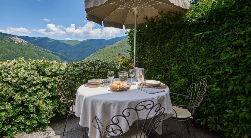 Photo of Italian Stone