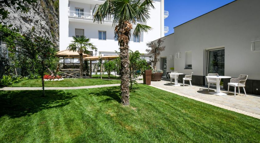 Photo of Blue Sorrento