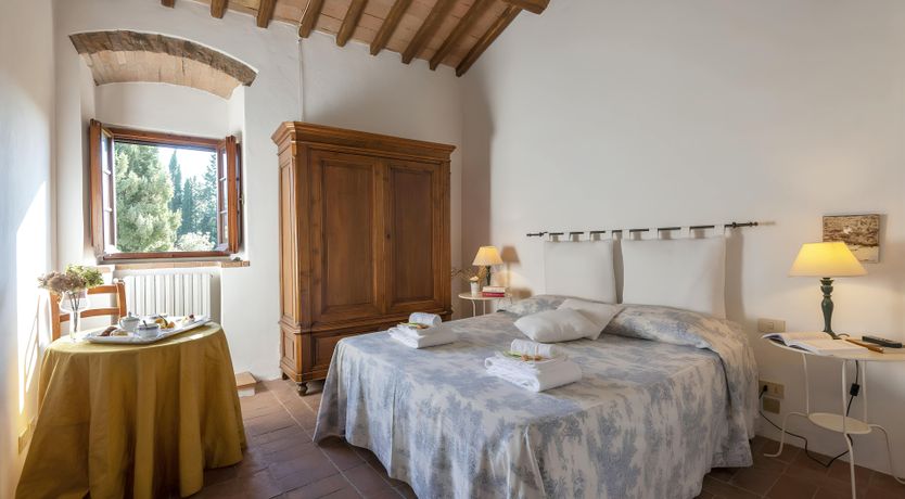 Photo of Tuscan Iris