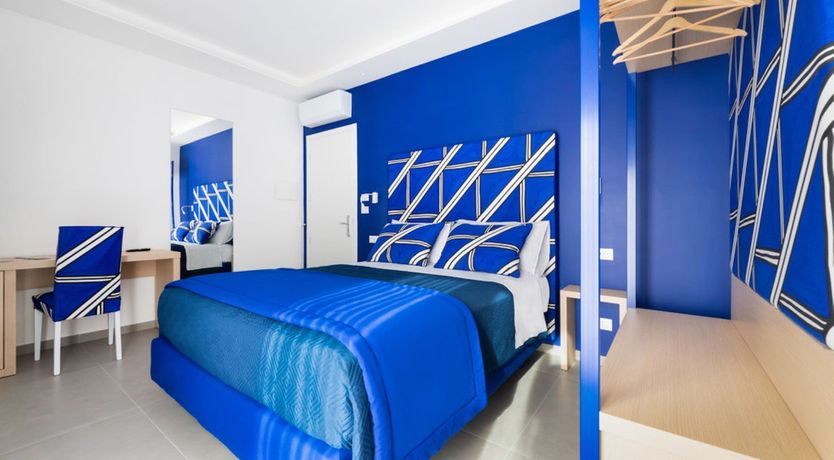 Photo of Sorrento Heart