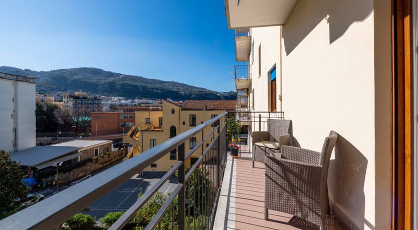 Photo of Sorrento Heart