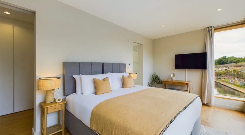 Photo of The Canal View