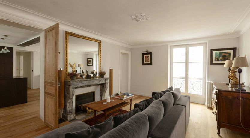 Photo of Parisian Prose