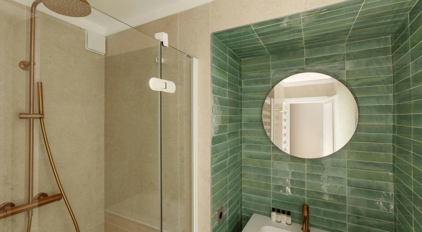 Photo of Parisian Prose