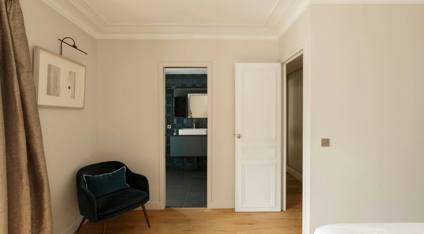 Photo of Parisian Prose