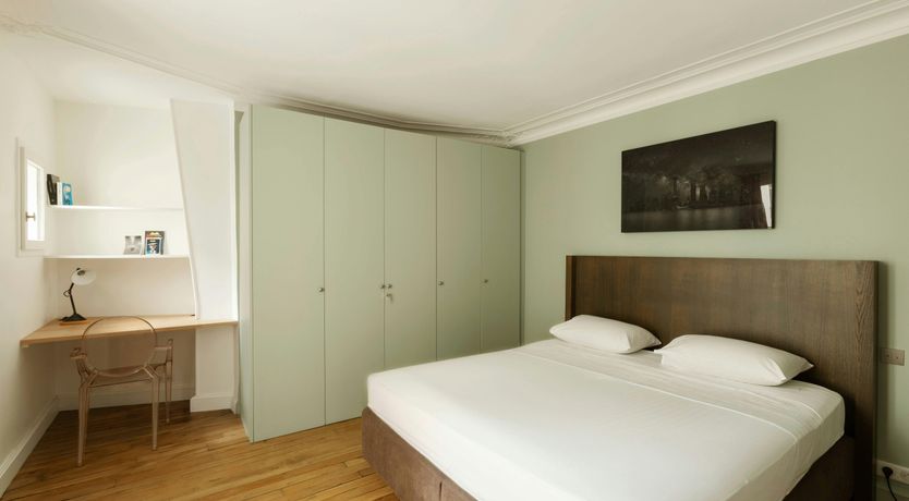 Photo of Parisian Prose