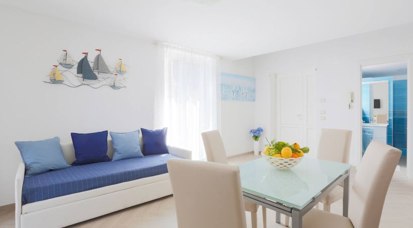 Photo of Sorrento Sunshine