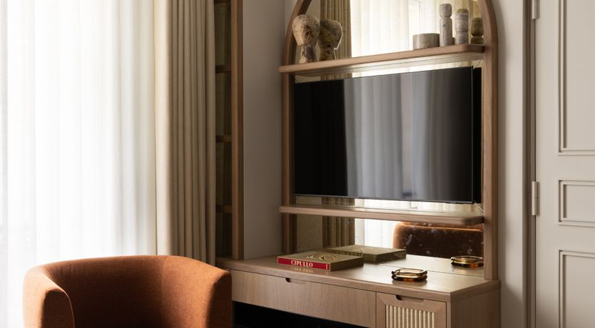 Photo of The Modern Parisienne