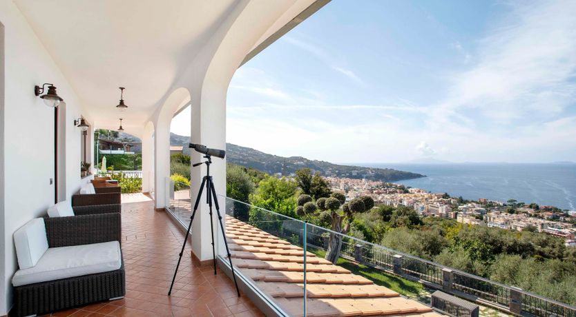 Photo of Sorrento Simplicity