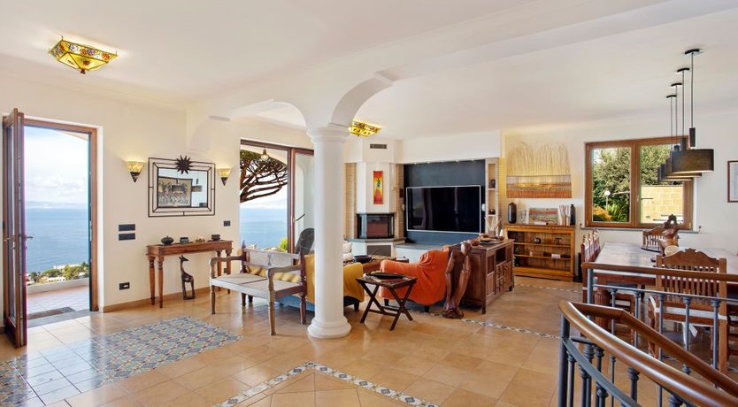 Photo of Sorrento Simplicity