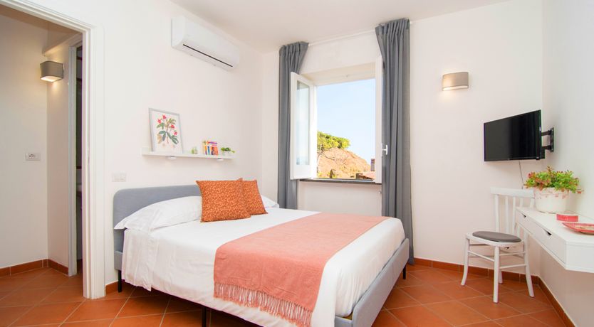 Photo of Sorrento Serenade