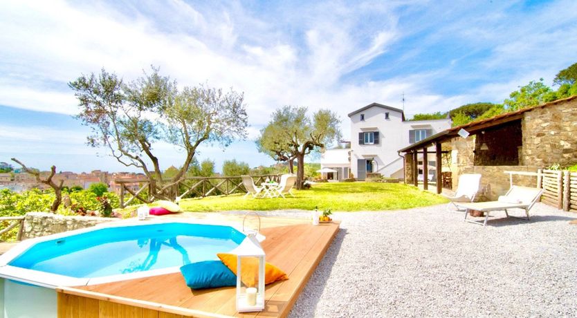 Photo of Sorrento Serenade