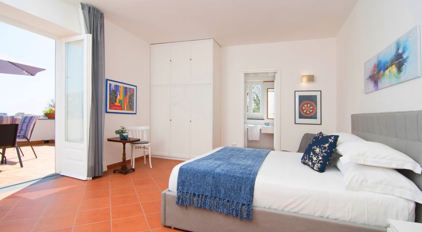 Photo of Sorrento Serenade