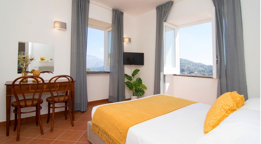 Photo of Sorrento Serenade