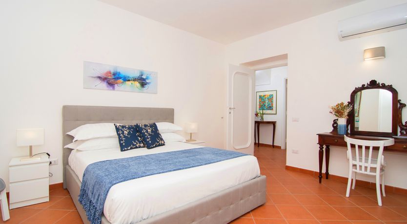 Photo of Sorrento Serenade