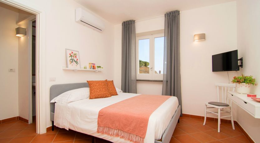 Photo of Sorrento Serenade