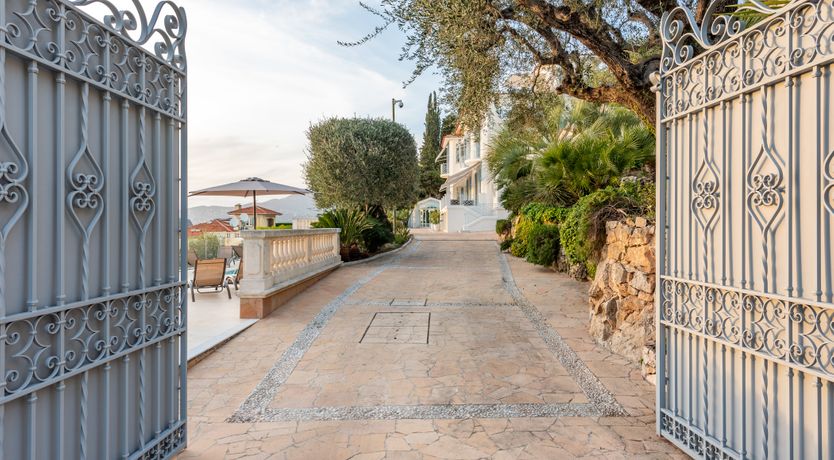 Photo of Mediterranean Seabreeze