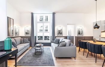 Argent & Marble Holiday Home