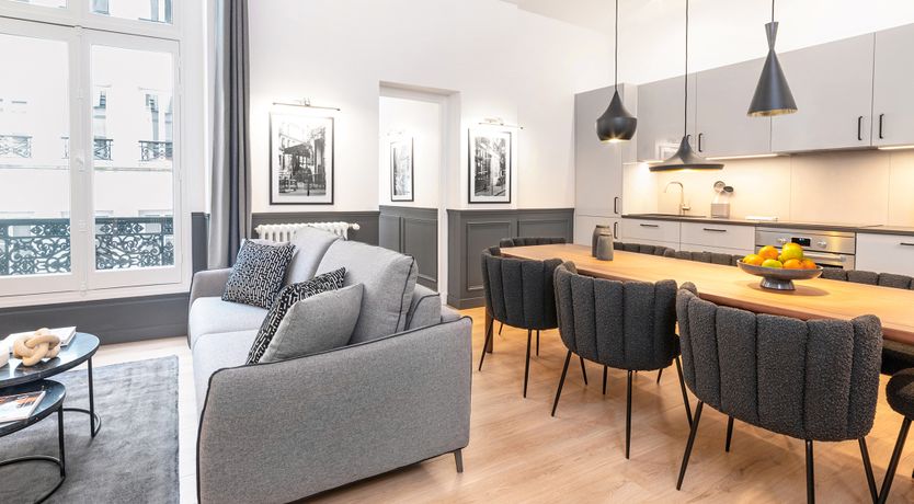 Photo of Argent & Marble