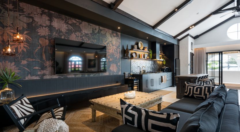 Photo of The Sea Whisper