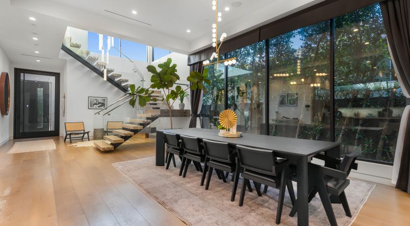 Photo of The Art of Luxury