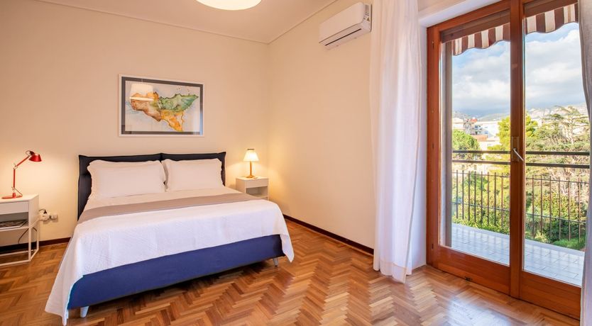 Photo of Stay by the Sun