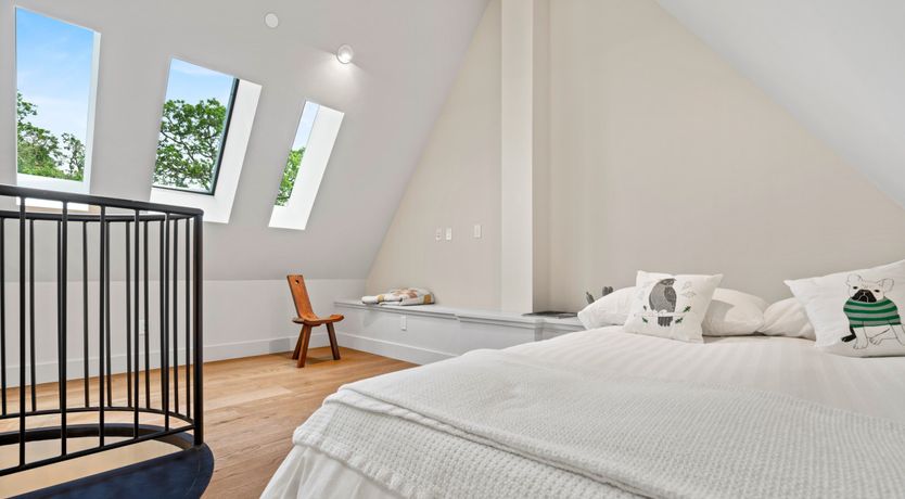 Photo of Cabernet & Clover