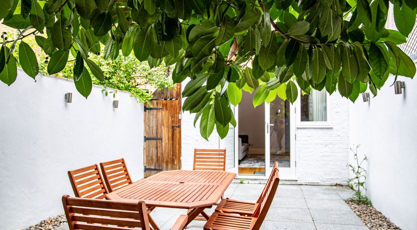 Photo of Regency Rhapsody