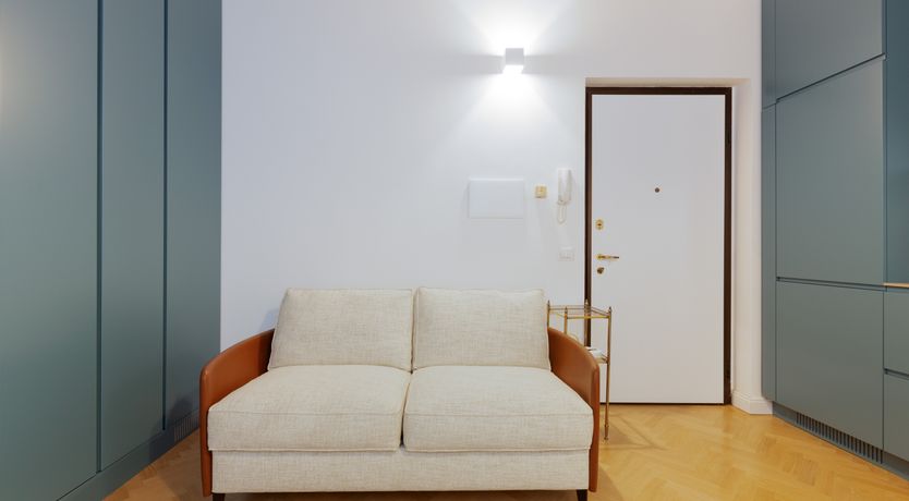 Photo of Madunina Shadow