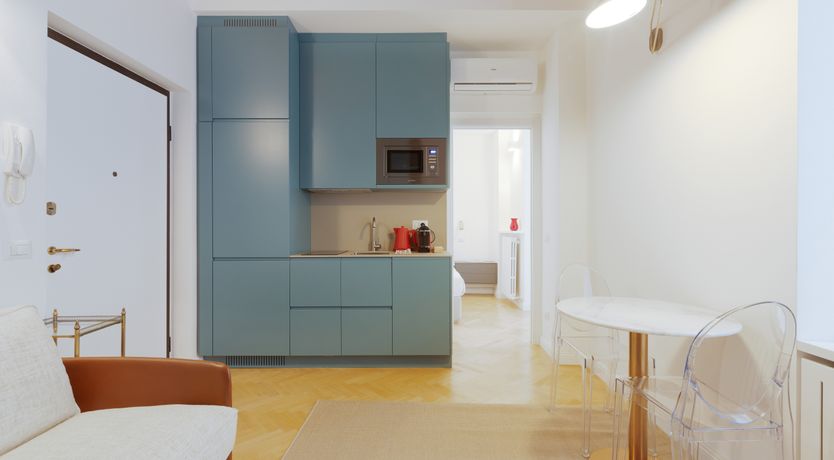 Photo of Madunina Shadow