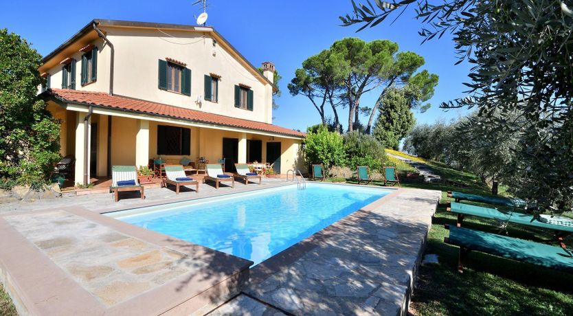 Photo of Leonardo's Muse