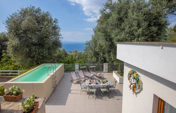 Amalfi Coast Bliss Holiday Home