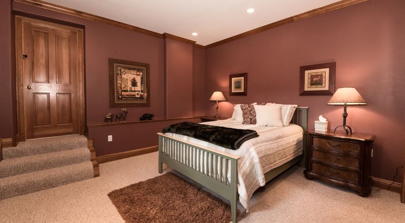 Photo of Colorado Charm