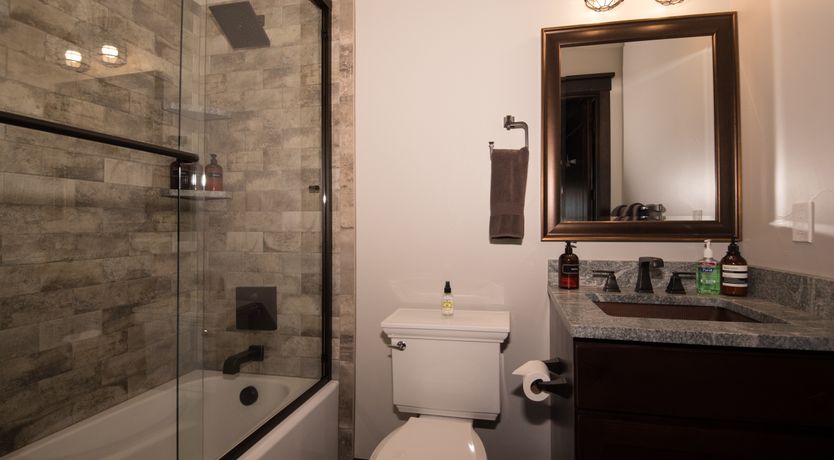 Photo of Colorado Charm