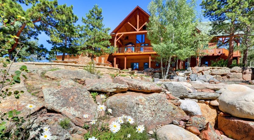 Photo of Colorado Charm