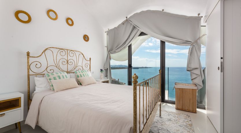 Photo of The Dragon House