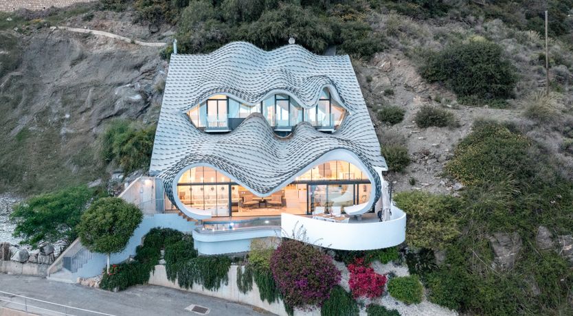 Photo of The Dragon House