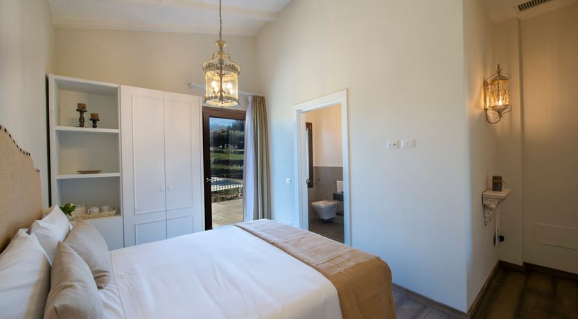 Photo of Vintage Vinery