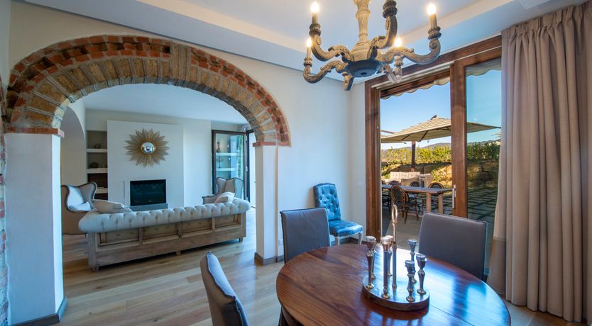 Photo of Vintage Vinery