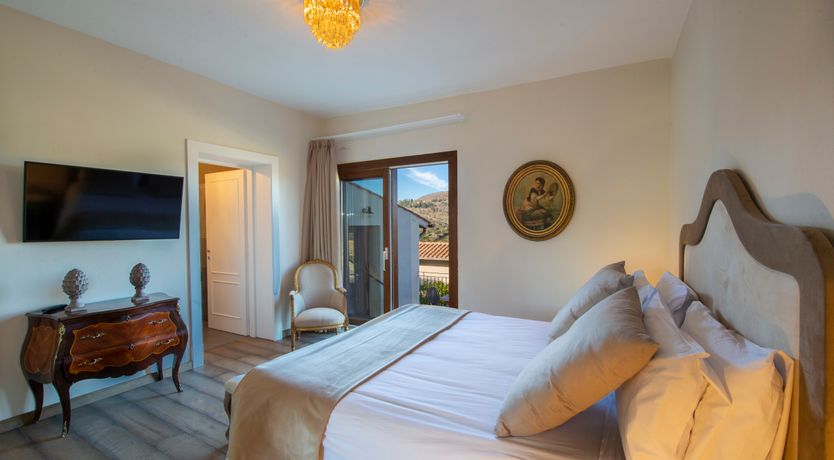 Photo of Vintage Vinery