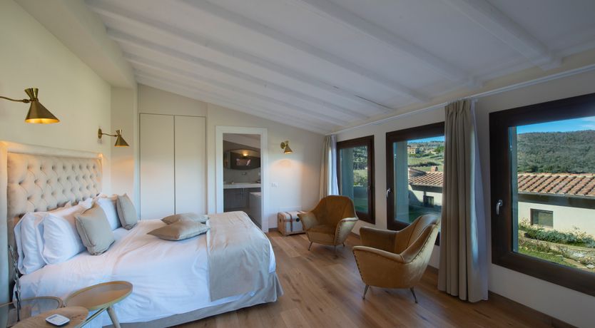 Photo of Vintage Vinery