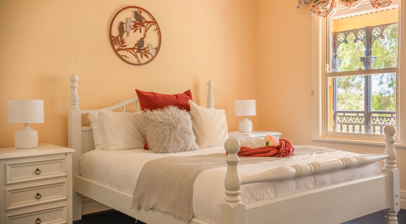 Photo of Vine & Glen