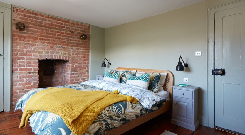 Photo of Kentish Seabird