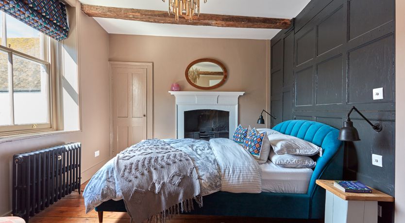 Photo of Kentish Seabird